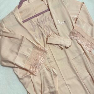 “Ava” Maid of Honor Satin Blush Monogram Robe